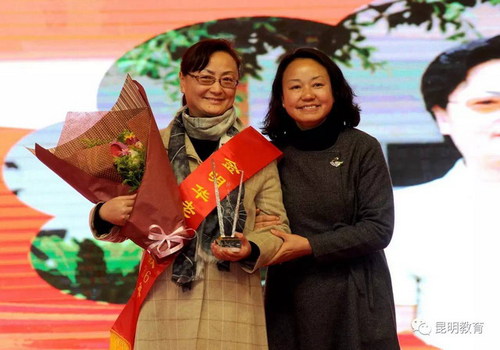 98a4a5897b2b9ed178759925e0971fa7